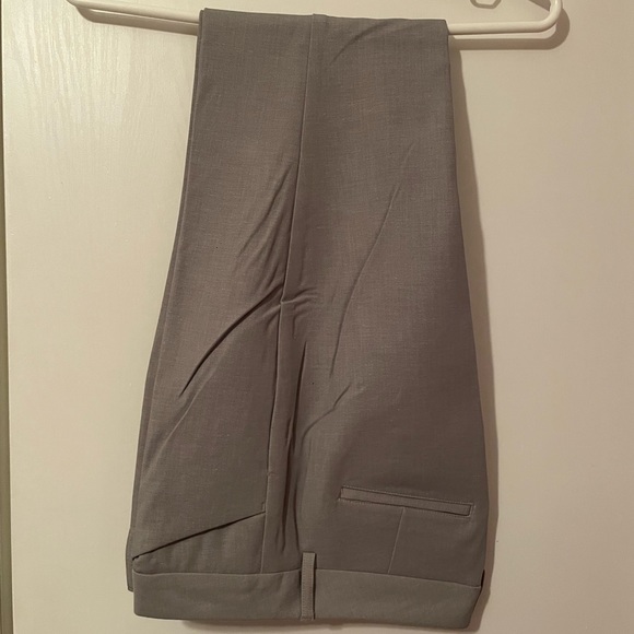 Express Editor slacks. - Picture 2 of 3